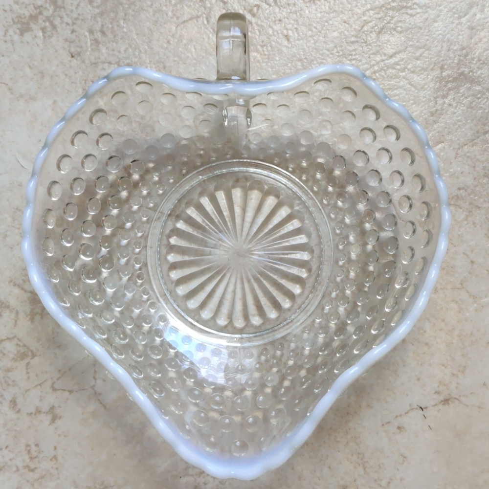 Vintage Fenton Hobnail Ruffled Edge Bowl Candy Dis